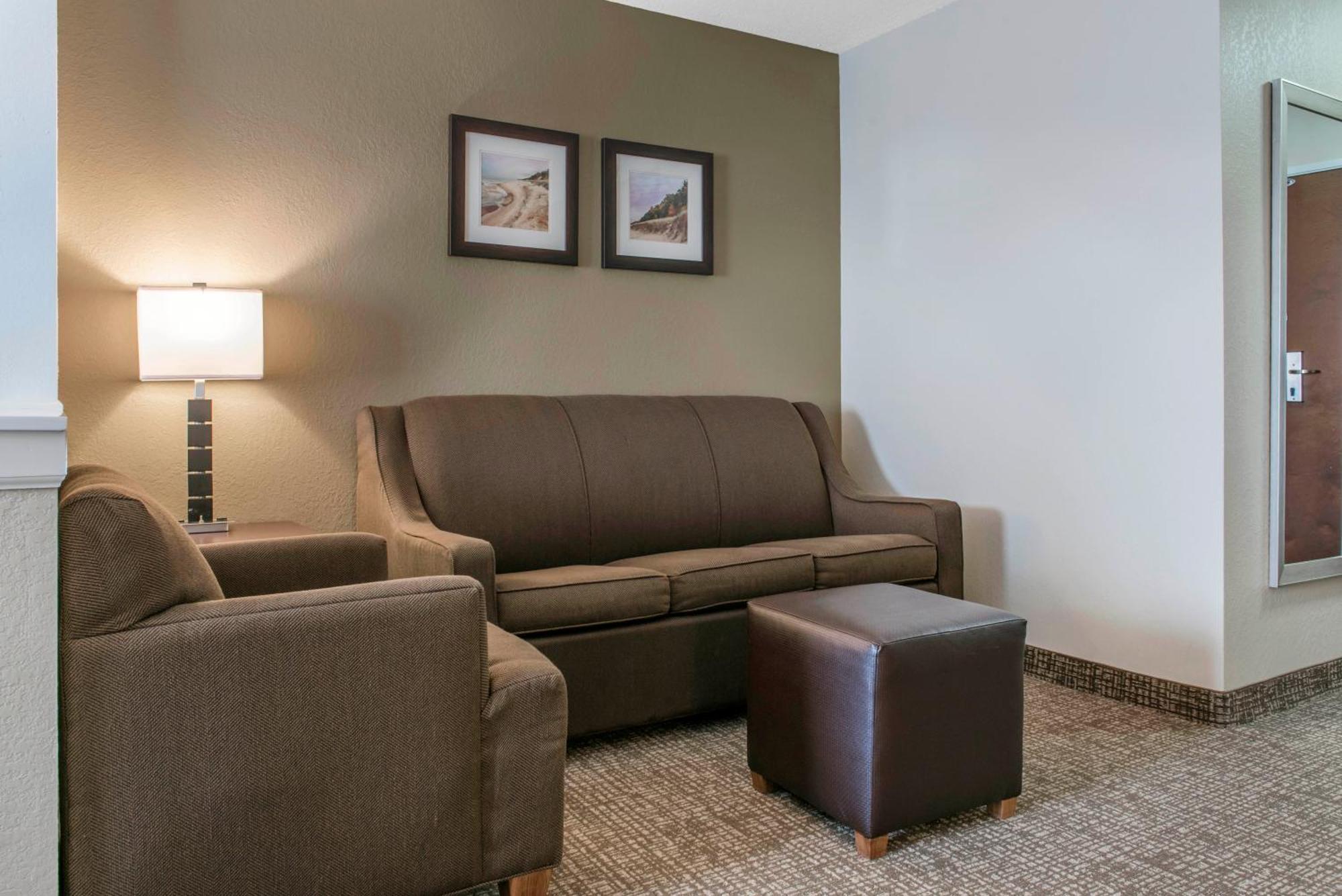 Comfort Inn & Suites Porter Near Indiana Dunes Bagian luar foto