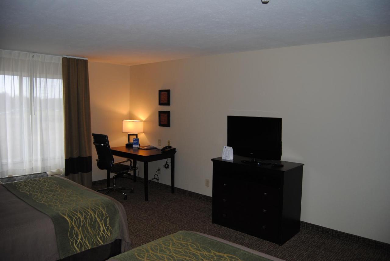 Comfort Inn & Suites Porter Near Indiana Dunes Bagian luar foto